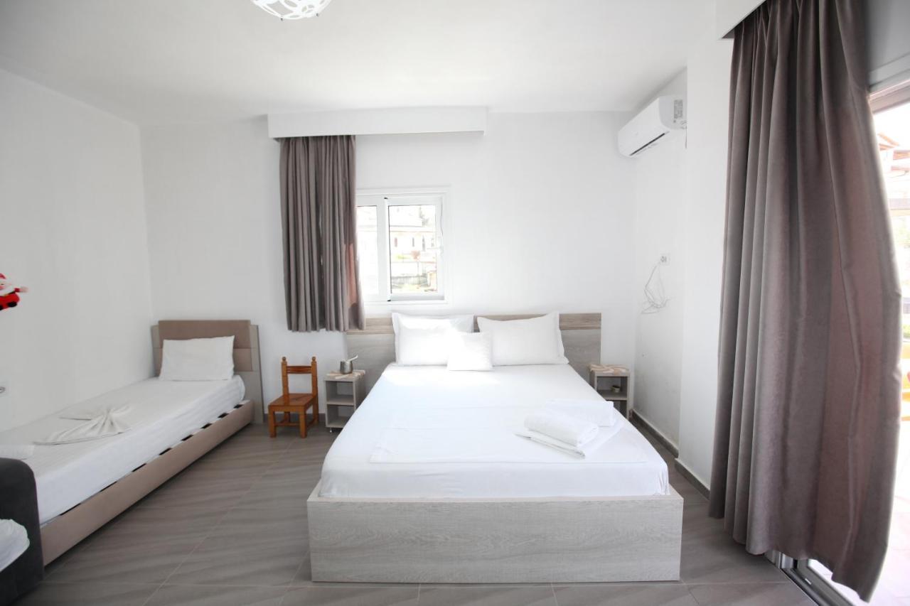 Vila Dodaj Ksamil Exterior foto